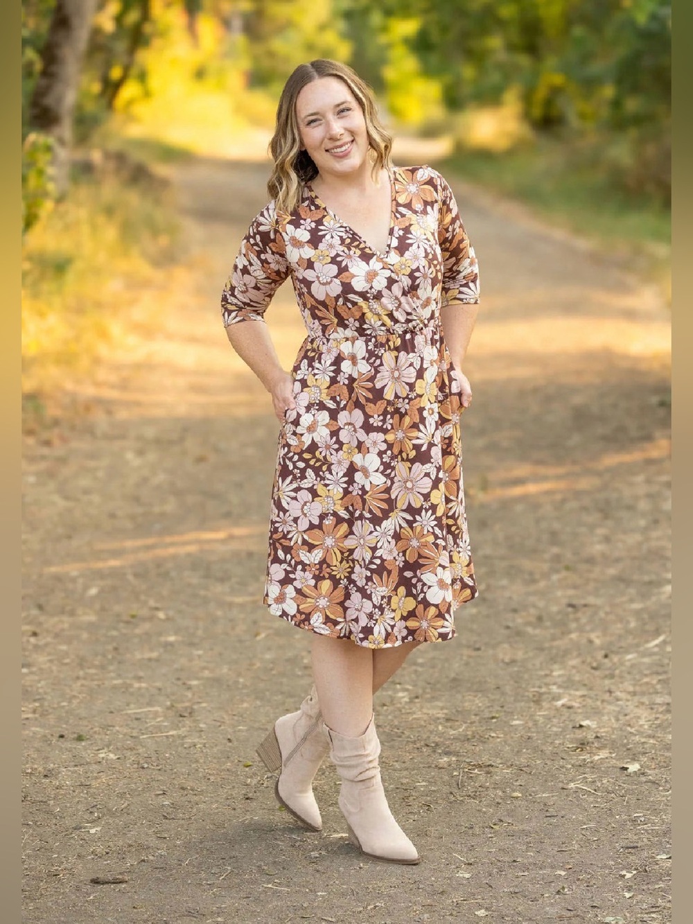 Michelle Mae Taylor Dress in Large